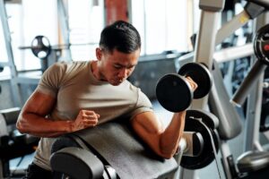 How getting an arm lifting can help you regain lost confidence